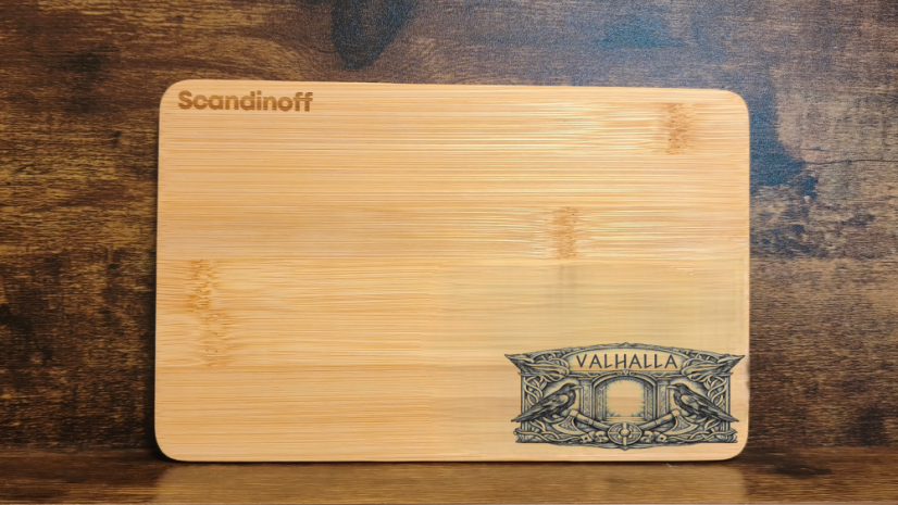Kitchen cutting bamboo board with Valhalla motive 22x14x0,8