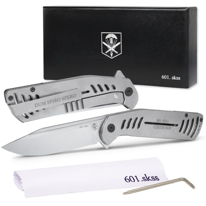 Folding knife 601 STERNUM - Day