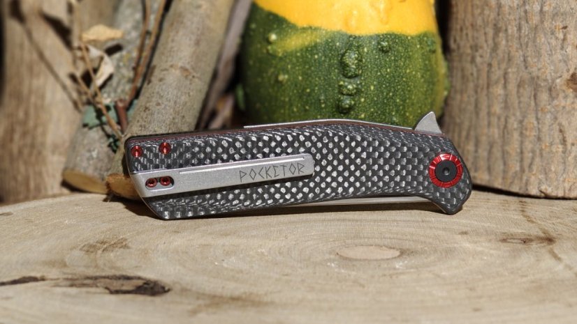Zavírací nůž Pocketor 95 - Carbon Fiber 2025