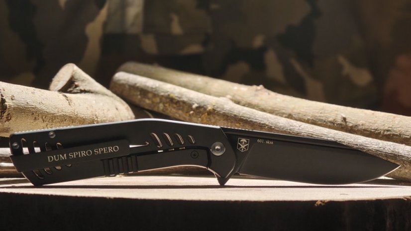 Folding knife 601 STERNUM - Night