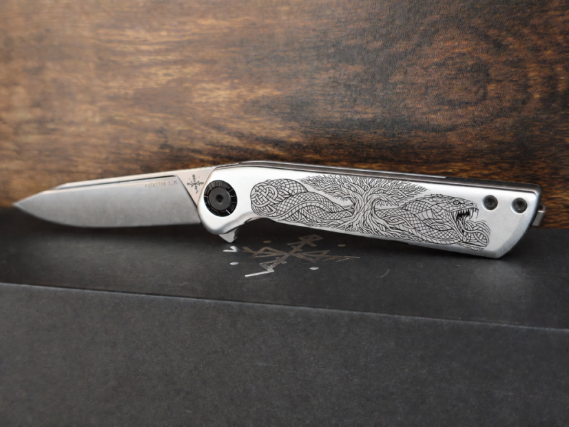 Pocketor Slim - Alu with Nordic Powers engraving